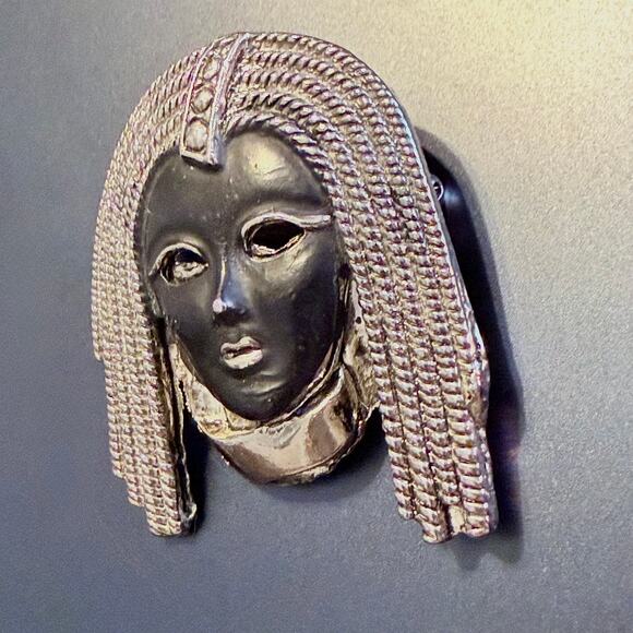 Silver Tone Black Enamel Egyptian Pharoah Style Brooch - Picture 3 of 6